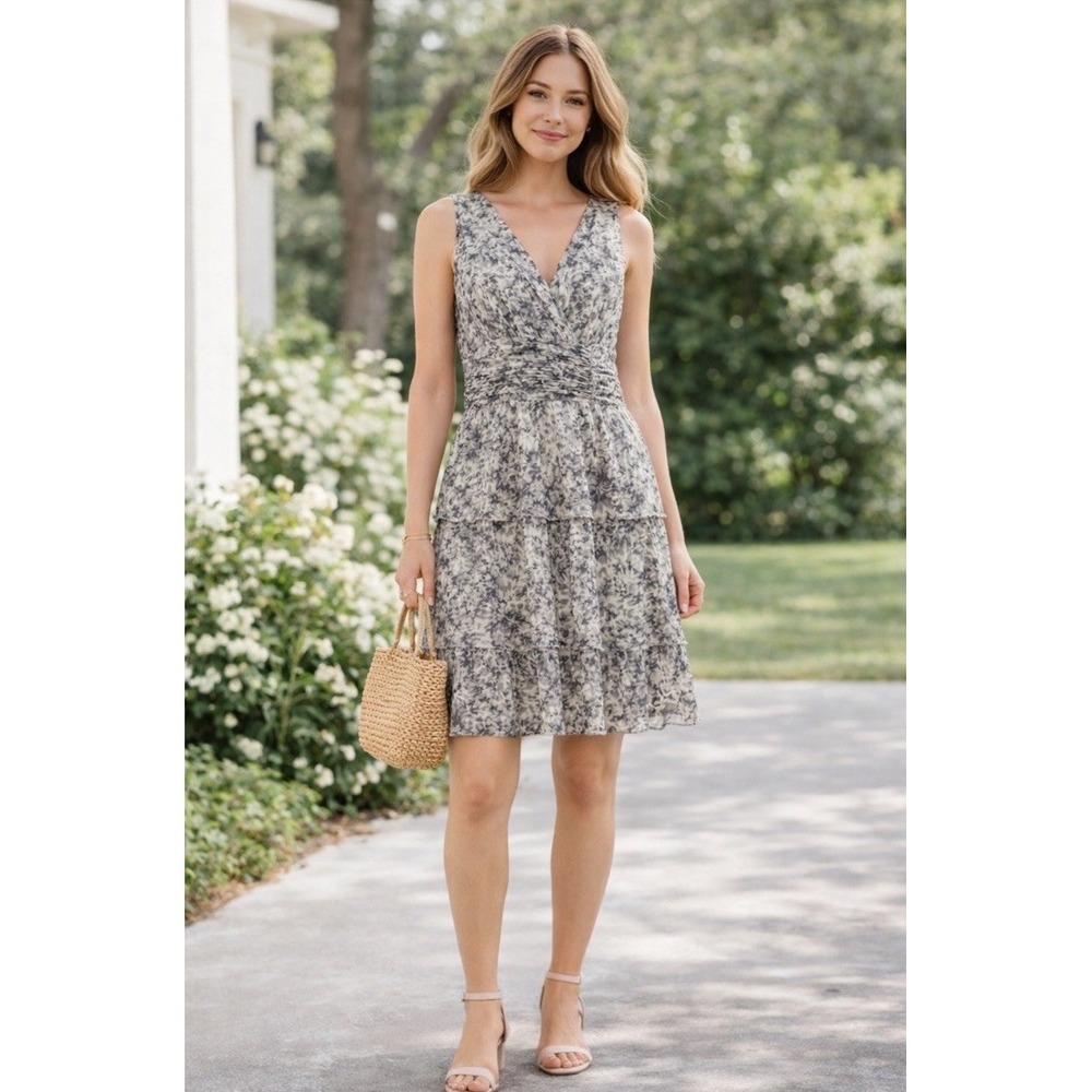 Talbots Women's Dress Size 6 Gray‎ Floral Sleeveless Tiered Midi Ruched